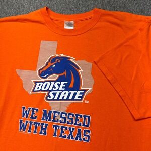 Boise State Broncos Mens XL Orange We Messed With Texas Graphic T-Shirt Gildan